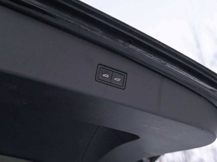 Volkswagen Tiguan 2018 года, 165 000 км - вид 14