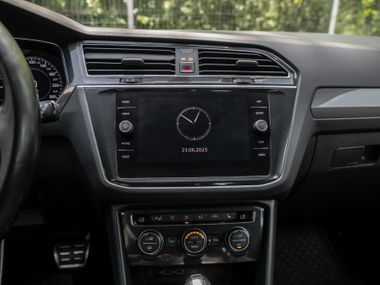 Volkswagen Tiguan 2018 года, 113 223 км - вид 7