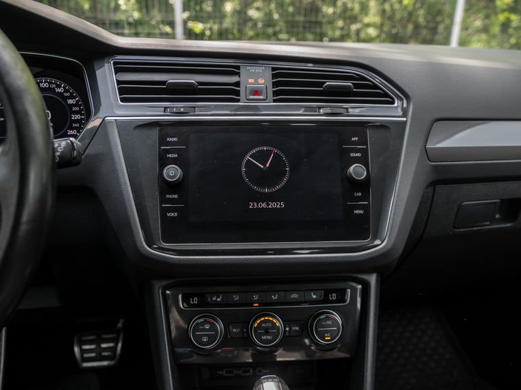 Volkswagen Tiguan 2018 года, 113 223 км - вид 7