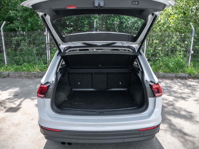 Volkswagen Tiguan 2018 года, 113 223 км - вид 15