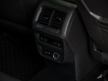 Volkswagen Tiguan 2018 года, 113 223 км - вид 13