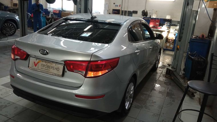 Kia Rio 2017 года, 177 601 км - вид 3