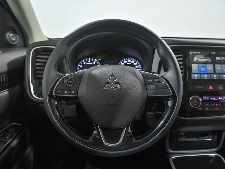 Mitsubishi Outlander 2022 года, 57 км - вид 10