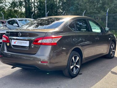 Nissan Sentra 2015 года, 217 965 км - вид 4