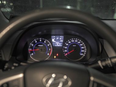 Hyundai Solaris 2016 года, 137 500 км - вид 5