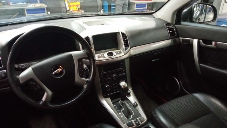 Chevrolet Captiva 2012 года, 185 255 км - вид 5