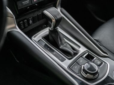 Mitsubishi Pajero Sport 2019 года, 160 038 км - вид 11