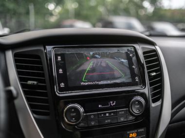 Mitsubishi Pajero Sport 2019 года, 160 038 км - вид 10