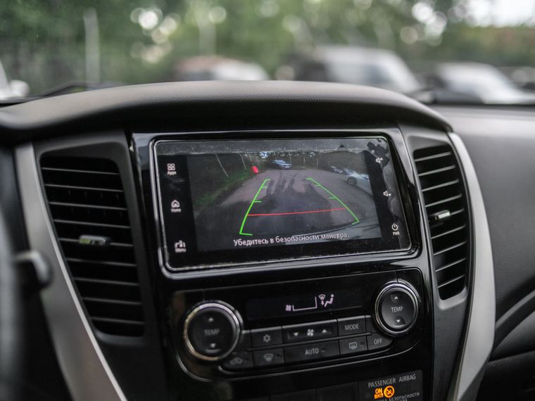Mitsubishi Pajero Sport 2019 года, 160 038 км - вид 10