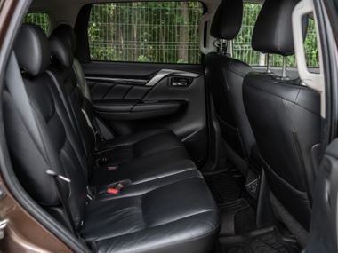 Mitsubishi Pajero Sport 2019 года, 160 038 км - вид 16