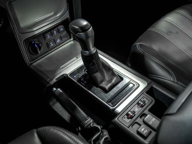 Toyota Land Cruiser Prado 2017 года, 296 680 км - вид 15