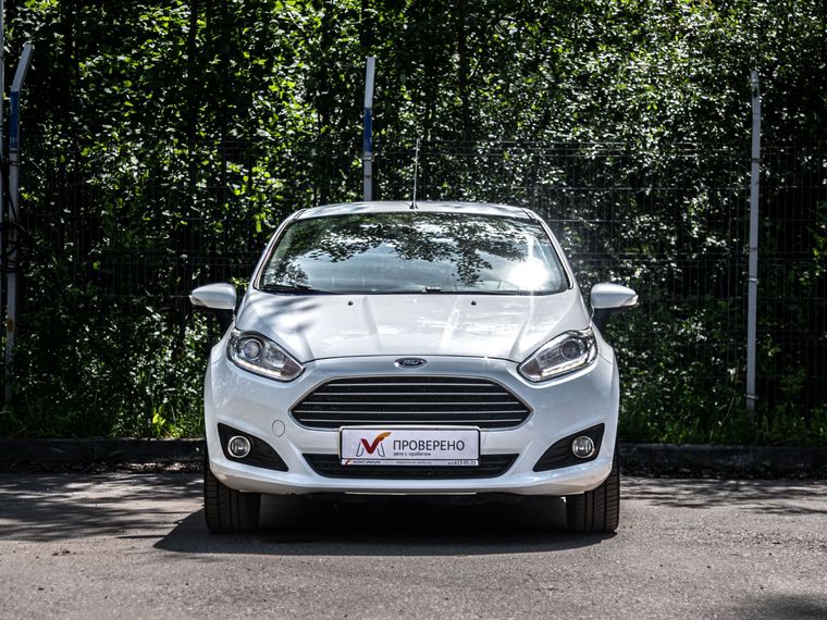Ford Fiesta 2015 года, 105 000 км - вид 3