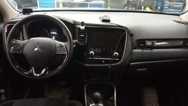 Mitsubishi Outlander 2020 года, 45 415 км - вид 5