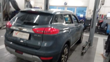 Geely Atlas 2018 года, 34 084 км - вид 3