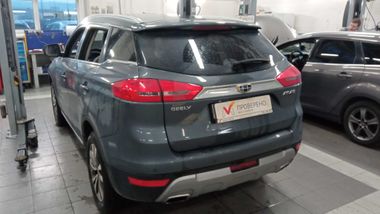 Geely Atlas 2018 года, 34 084 км - вид 4