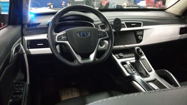 Geely Atlas 2018 года, 34 084 км - вид 5