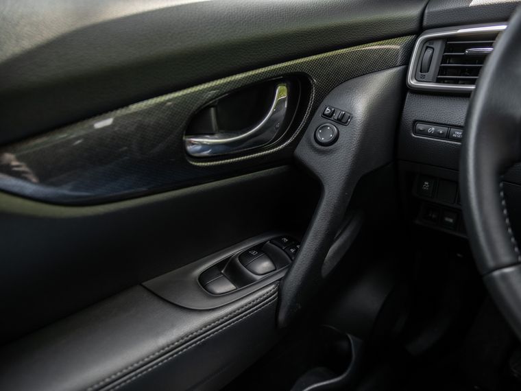 Nissan X-Trail 2018 года, 151 000 км - вид 12