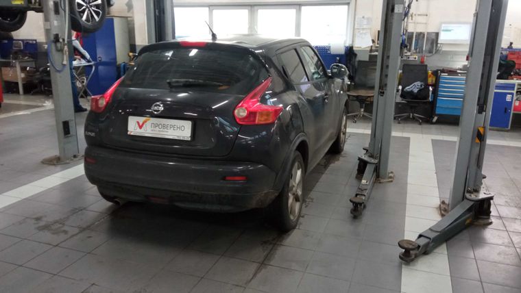 Nissan Juke 2012 года, 195 962 км - вид 3