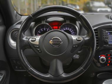 Nissan Juke 2012 года, 195 962 км - вид 6
