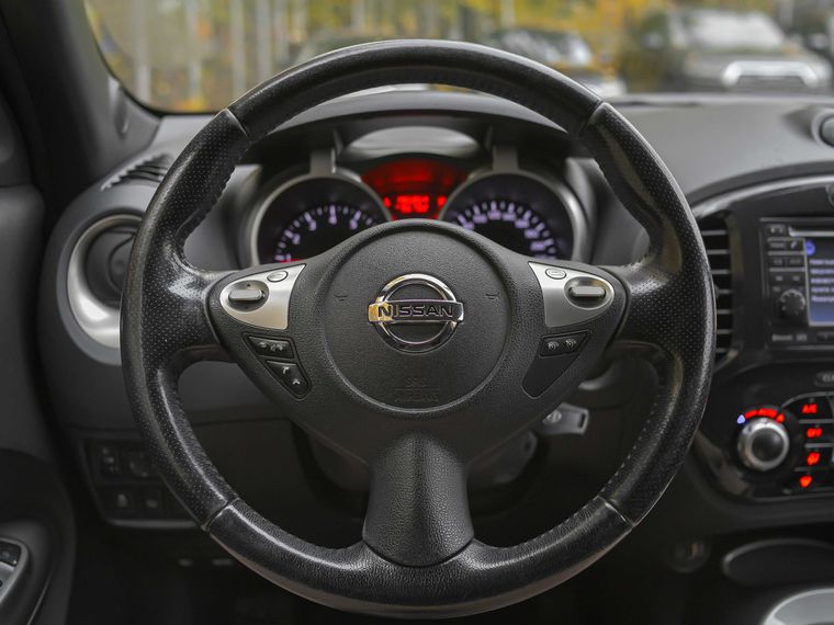Nissan Juke 2012 года, 195 962 км - вид 6