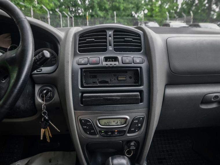 Hyundai Santa Fe 2011 года, 205 811 км - вид 7
