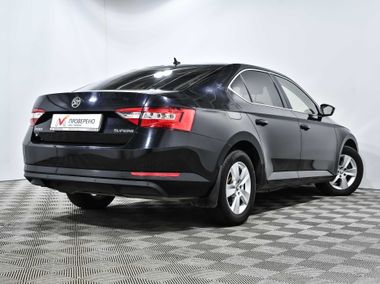 Skoda Superb 2016 года, 139 273 км - вид 5