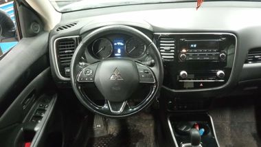 Mitsubishi Outlander 2020 года, 112 883 км - вид 5