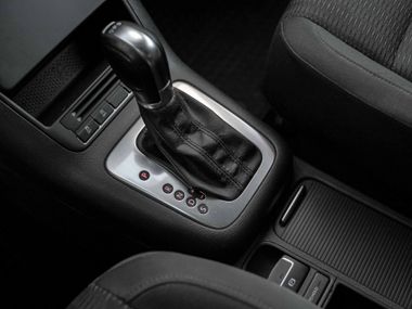 Volkswagen Tiguan 2013 года, 165 182 км - вид 9