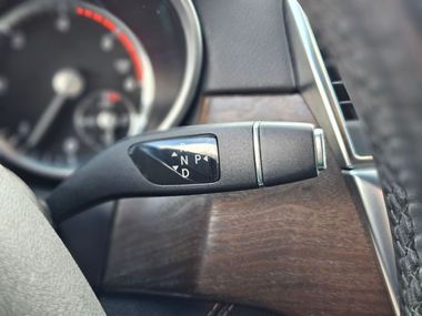 Mercedes-Benz M-класс 2013 года, 139 335 км - вид 11