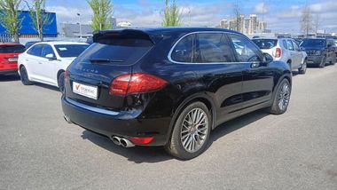 Porsche Cayenne Turbo 2013 года, 142 416 км - вид 4