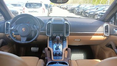 Porsche Cayenne Turbo 2013 года, 142 416 км - вид 7