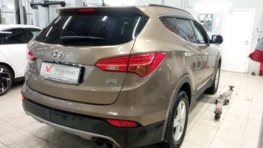 Hyundai Santa Fe 2013 года, 203 408 км - вид 3