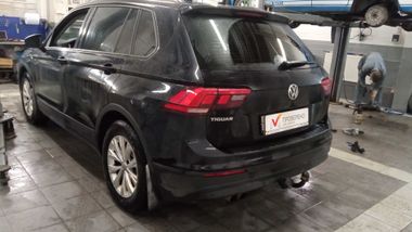 Volkswagen Tiguan 2020 года, 168 303 км - вид 4