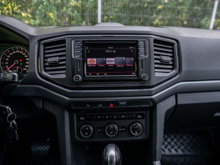 Volkswagen Amarok 2018 года, 180 000 км - вид 8