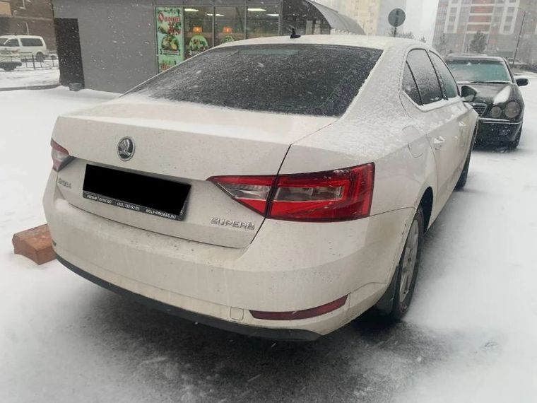 Skoda Superb 2016 года, 108 145 км - вид 3