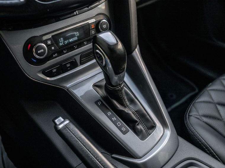 Ford Focus 2012 года, 238 097 км - вид 9
