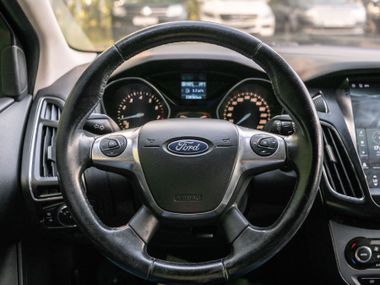 Ford Focus 2012 года, 238 097 км - вид 6