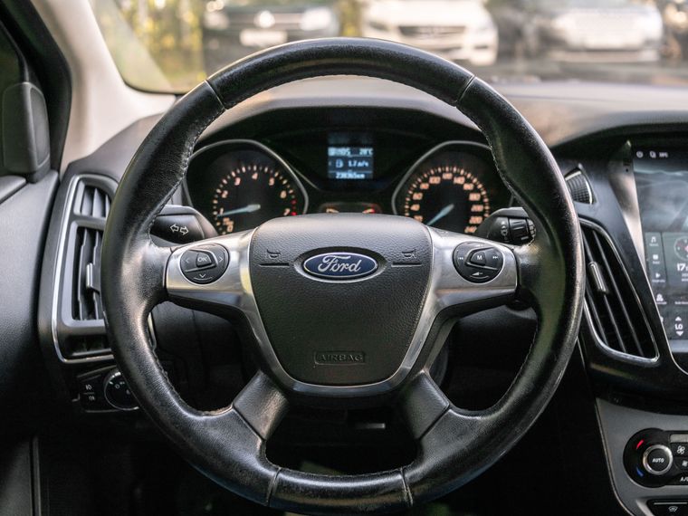 Ford Focus 2012 года, 238 097 км - вид 6