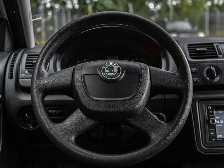 Skoda Fabia 2011 года, 180 000 км - вид 6