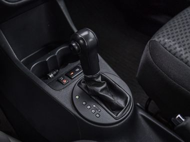 Skoda Fabia 2011 года, 180 000 км - вид 8