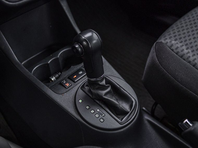 Skoda Fabia 2011 года, 180 000 км - вид 8