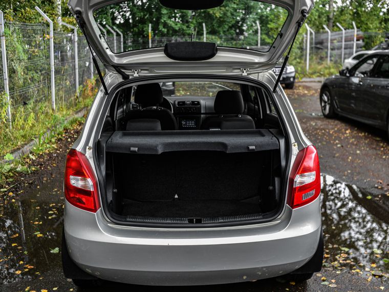 Skoda Fabia 2011 года, 180 000 км - вид 12
