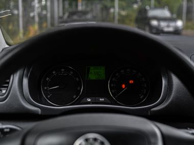 Skoda Fabia 2011 года, 180 000 км - вид 5