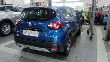 Renault Kaptur 2021 года, 101 269 км - вид 3