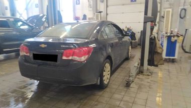 Chevrolet Cruze 2010 года, 156 156 км - вид 3