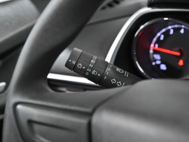 Chevrolet Tracker 2019 года, 27 454 км - вид 10