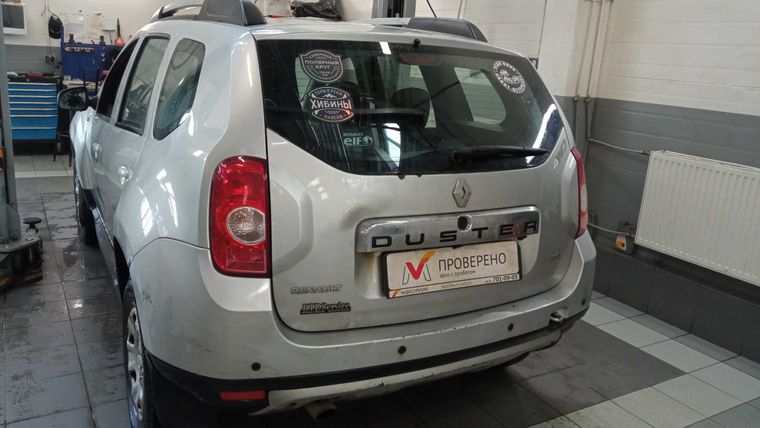 Renault Duster 2012 года, 279 916 км - вид 4
