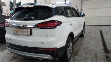 Geely Atlas Pro 2023 года, 48 495 км - вид 3