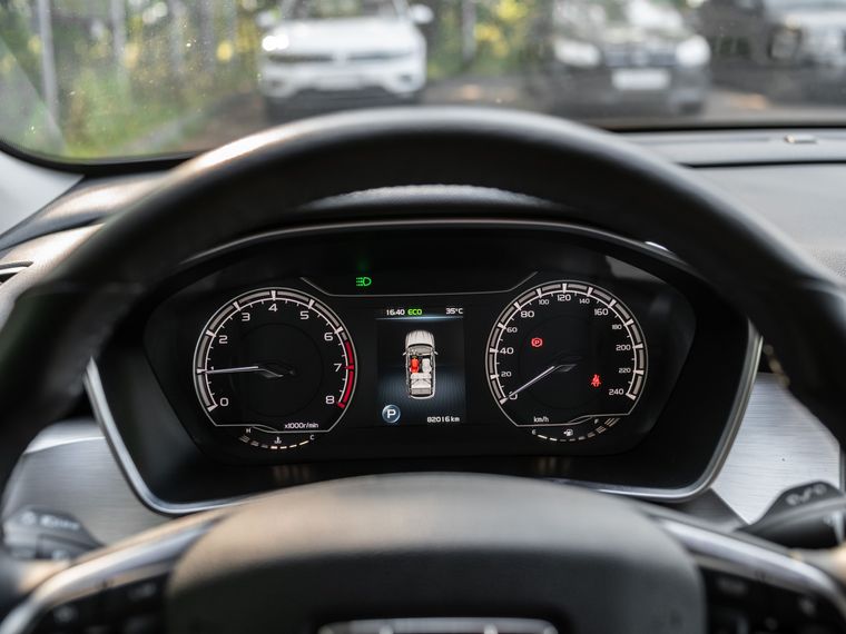 Geely Coolray 2021 года, 80 000 км - вид 5