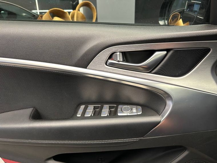 Genesis G70 2018 года, 150 000 км - вид 17